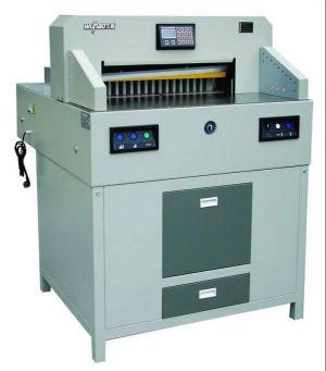 Electric guillotine FRONT 7208 - up to 720mm, up to 800 sheets SECOND USE